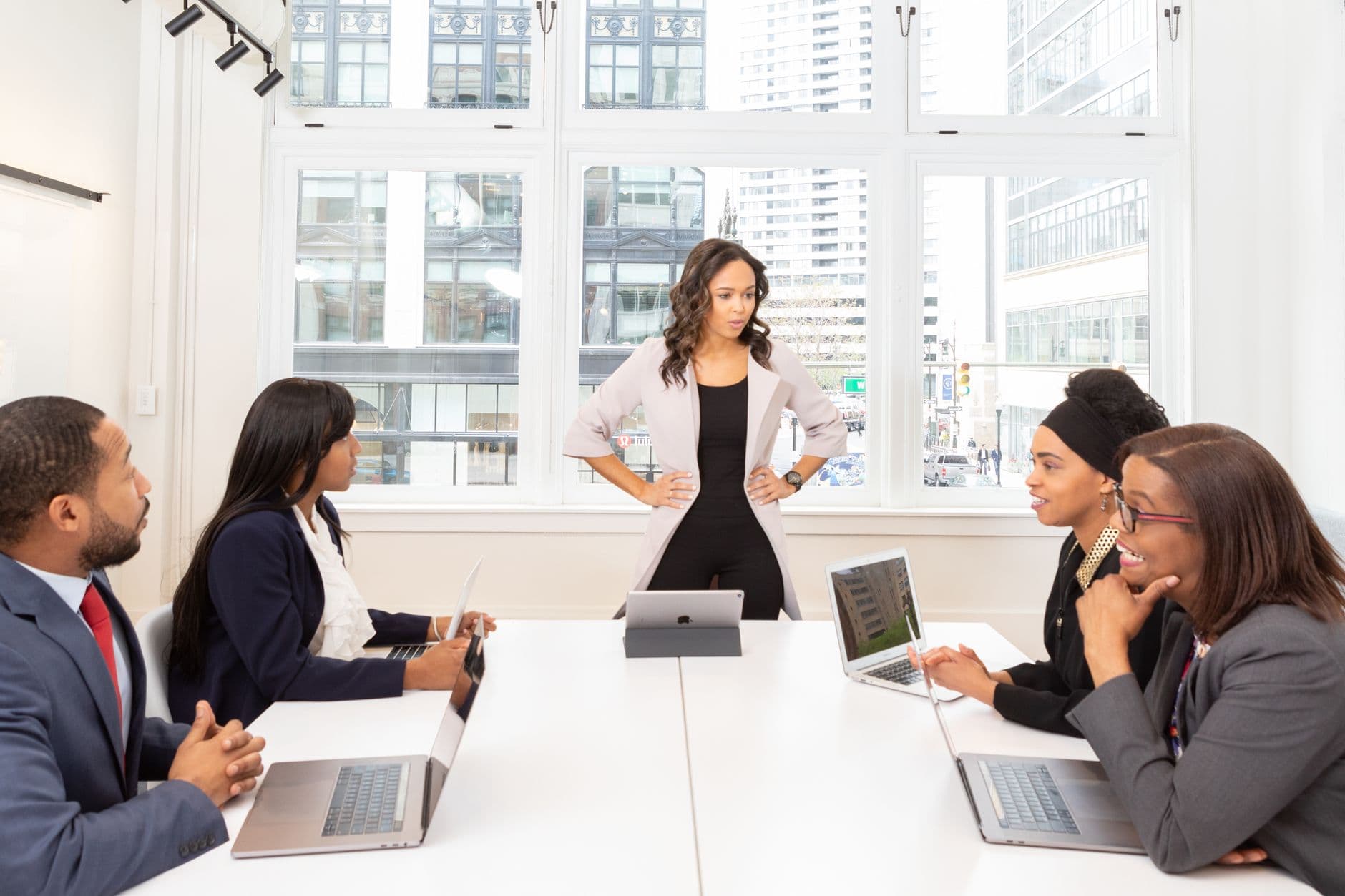 Hiring an ai development company: Costs, Process, Vendor Fit