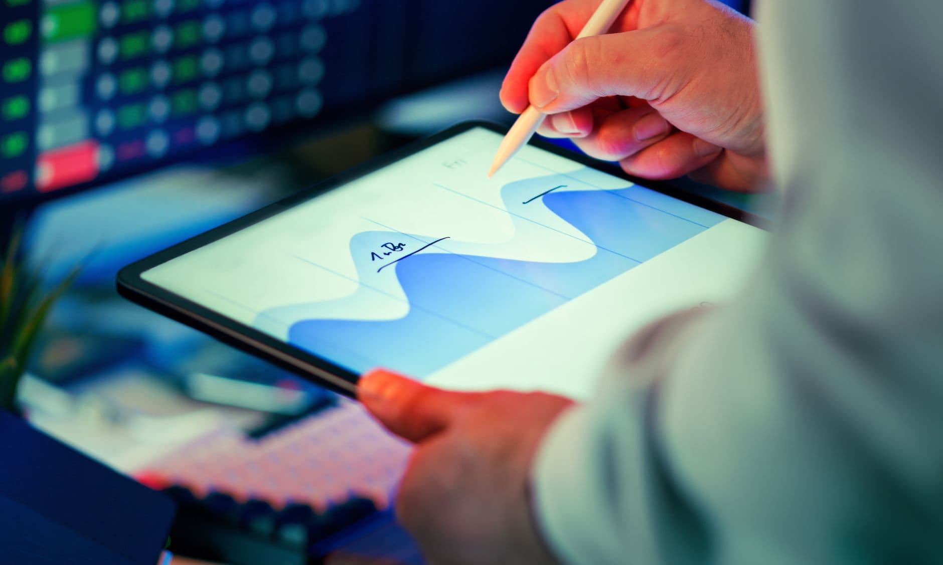The Role of AI in Enhancing User Experience Across Web Apps